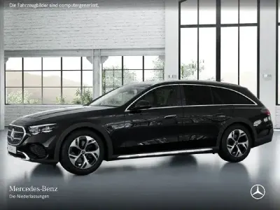 Gebraucht Mercedes E220 Avantgarde 197 PS (144 kW) 2025 Obsidianschwarz Kombi