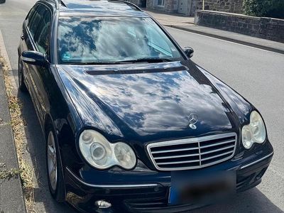 Mercedes C180