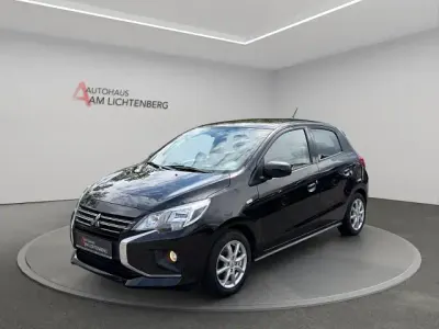 Occasion Mitsubishi Space Star Select 71 PK (52 kW) 2022 Rood Hatchback