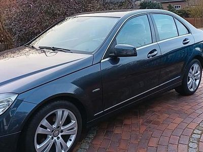 Gebraucht Mercedes C180 156 PS (114 kW) 2010 Grau Limousine