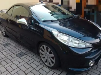 Gebraucht Peugeot 207 CC Platinum 150 PS (110 kW) 2008 Schwarz Cabrio