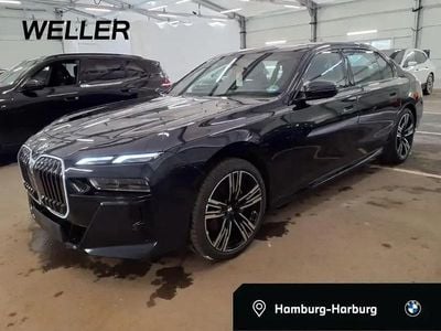 Gebraucht BMW 740 M Sport 299 PS (219 kW) 2025 Carbonschwarz (schwarz) Limousine
