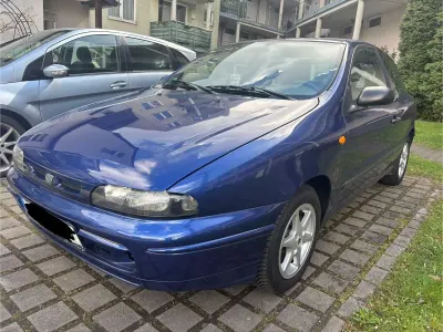 Usata Fiat Bravo 75 CV (55 kW) 1997 Blu Utilitaria