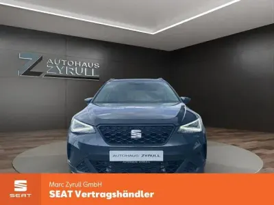 Gebraucht Seat Arona Style 116 PS (85 kW) 2024 Grau SUV