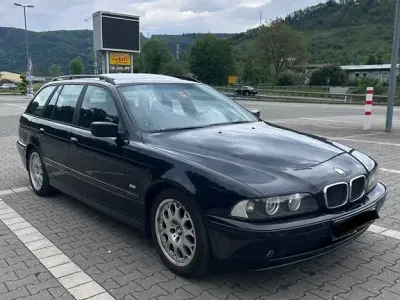 Usata BMW 520 Lifestyle 170 CV (125 kW) 2002 Nero Station wagon