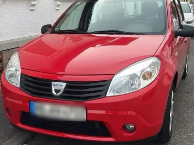 Gebraucht Dacia Sandero 85 PS (62 kW) 2009 Rot Kleinwagen