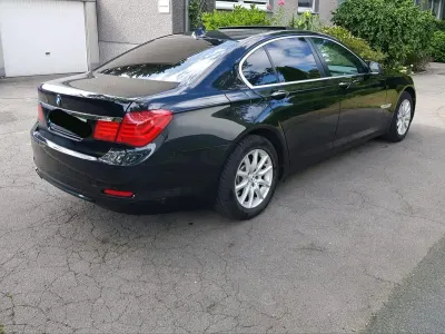Gebraucht BMW 730 224 PS (164 kW) 2009 Schwarz Limousine