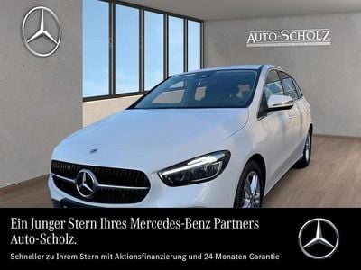 Weiß Gebraucht 2024 Mercedes B200 Progressive Van / Kleinbus | 31.964 € (Etwas zu teuer)