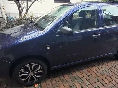 Gebraucht Skoda Fabia 63 PS (46 kW) 2003 Blau Kleinwagen
