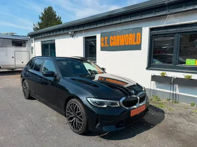 Gebraucht BMW 318 Advantage 150 PS (110 kW) 2021 Schwarz Kombi