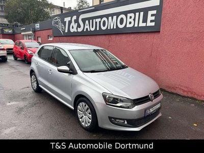 Silber Gebraucht 2011 VW Polo Comfortline Kleinwagen | 6.250 € (Etwas zu teuer)