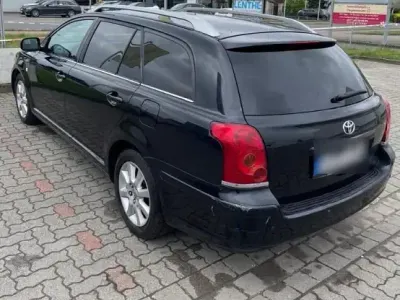 Gebraucht Toyota Avensis T2 177 PS (130 kW) 2005 Kombi