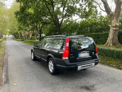 Gebraucht Volvo XC70 Summum 185 PS (136 kW) 2007 Grün Kombi