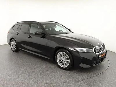 Second-hand BMW 330 M Sport 286 CP (210 kW) 2025 Negru Berlinǎ