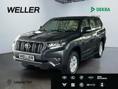 Gebraucht Toyota Land Cruiser Comfort 177 PS (130 kW) 2018 Grau SUV
