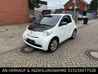 Toyota iQ