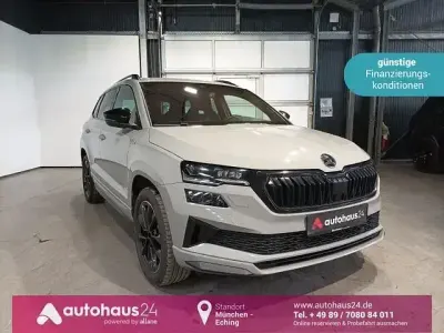 Gebraucht Skoda Karoq SportLine 150 PS (110 kW) 2023 Grau SUV
