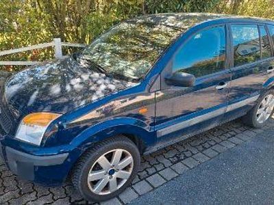 Usata Ford Fusion 75 CV (55 kW) 2007 Blu Utilitaria