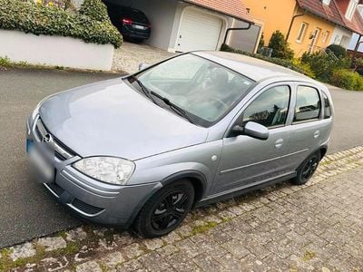 Occasion Opel Corsa 75 PK (55 kW) 2006 Zilver Hatchback