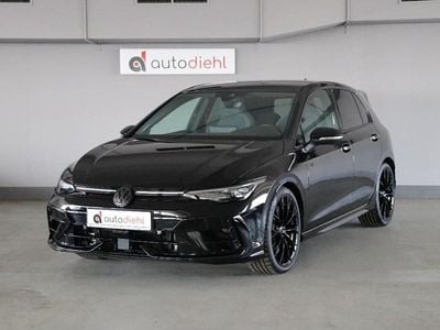 Gebraucht VW Golf VIII Black Edition 333 PS (244 kW) 2025 Schwarz Limousine