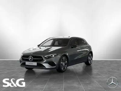 Gebraucht Mercedes A180 Progressive 136 PS (100 kW) 2026 Metalliclack mountaingrau Limousine