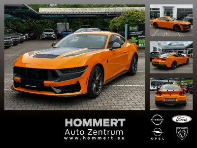 Neu Ford Mustang Dark Horse 454 PS (333 kW) 2026 Tropicalorange metallic Coupé