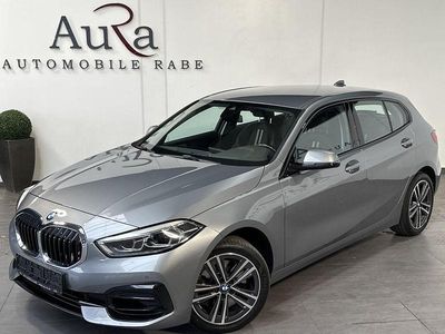 Grau Gebraucht 2022 BMW 120 Sport Line Kleinwagen | 25.749 € (Etwas zu teuer)