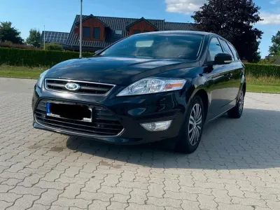 Gebraucht Ford Mondeo 140 PS (102 kW) 2010 Schwarz Kombi