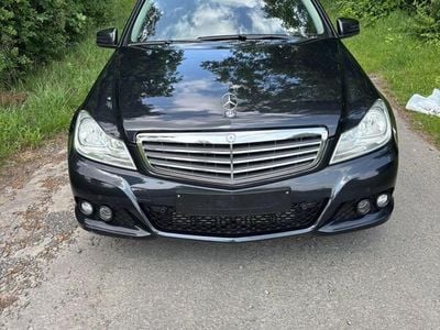 Mercedes C200