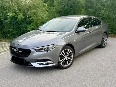 Gebraucht Opel Insignia Dynamic 170 PS (125 kW) 2018 Grau Limousine