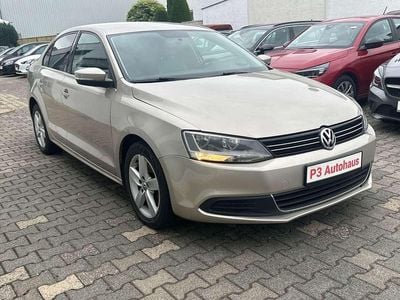 Occasion VW Jetta Comfortline 140 PK (102 kW) 2013 Goud Sedan