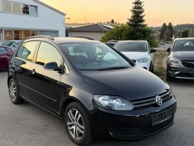 Gebraucht VW Golf Plus Cross Comfortline 160 PS (117 kW) 2009 Schwarz Limousine