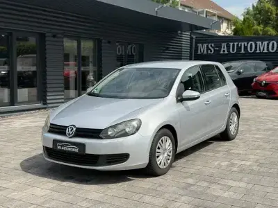 Gebraucht VW Golf VI Trendline 80 PS (58 kW) 2009 Silber Kleinwagen