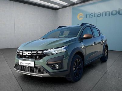 Neu Dacia Sandero Stepway 101 PS (74 kW) 2025 Grau Kleinwagen