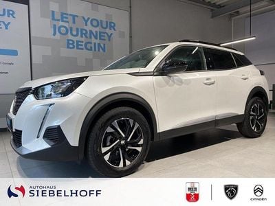 Weiß Gebraucht 2023 Peugeot 2008 Allure SUV | 18.330 € (Superpreis)