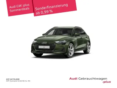 Gebraucht Audi A3 Sportback e-tron Ambiente 204 PS (150 kW) 2025 Distriktgrün Kleinwagen