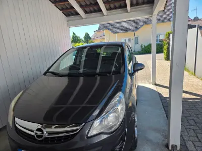 Gebraucht Opel Corsa Edition 101 PS (74 kW) 2011 Grau Kleinwagen