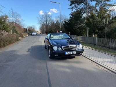 Gebraucht Mercedes CLK200 163 PS (119 kW) 2000 Schwarz Cabrio