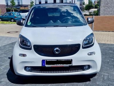 Gebraucht Smart ForTwo Cabrio Passion 90 PS (66 kW) 2019 Weiß Cabrio