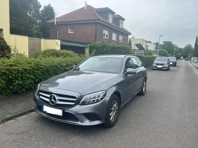 Gebraucht Mercedes C180 122 PS (89 kW) 2021 Grau Kombi