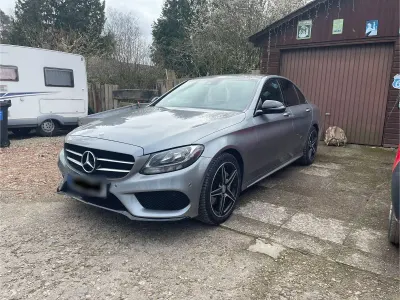Gebraucht Mercedes C200 AMG line 184 PS (135 kW) 2015 Grau Limousine