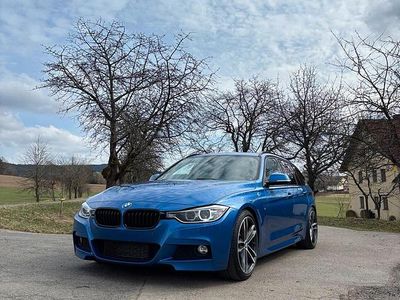 Gebraucht BMW 335 Comfort Edition 360 PS (264 kW) 2014 Blau Kombi