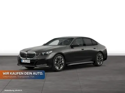 Gebraucht BMW 540 Comfort Edition 286 PS (210 kW) 2025 Sophistograu brillanteffekt metallic Limousine