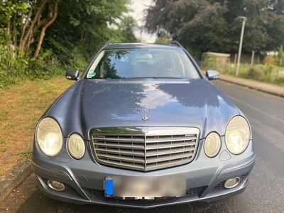 Mercedes E280