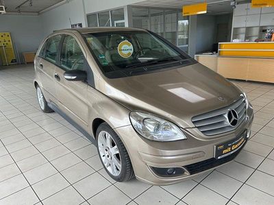 Usata Mercedes B180 109 CV (80 kW) 2007 Giallo Monovolume