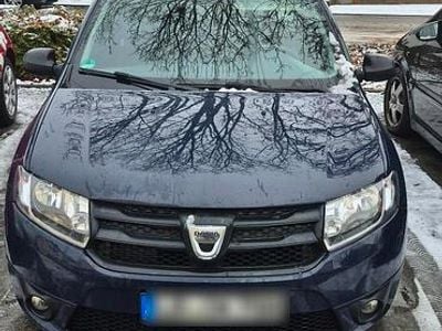 Blau Gebraucht 2016 Dacia Sandero Limousine | 2.199 €
