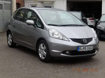 Gebraucht Honda Jazz Elegance 99 PS (72 kW) 2009 Stormsilvermetallic Kleinwagen