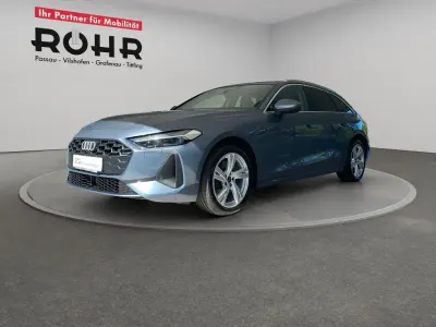 Gebraucht Audi A5 Ambiente 204 PS (150 kW) 2025 Horizontblau metallic Kombi