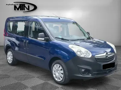 Gebraucht Opel Combo 95 PS (69 kW) 2013 Blau Van / Kleinbus