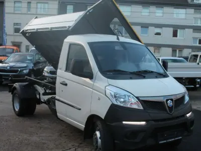 Nowe Piaggio Porter 106 KM (77 kW) 2025 Biały SUV